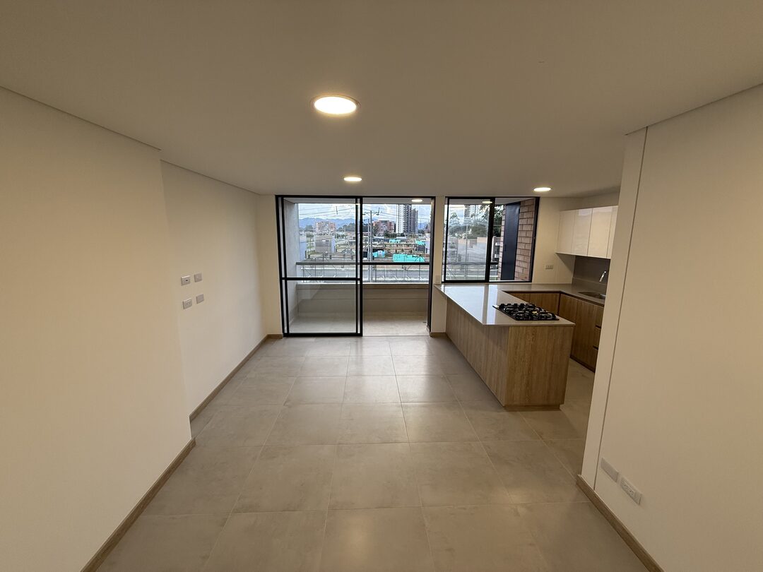 Estrena apto en San Antonio Pereira. 2 habitaciones + estudio y terraza + 2 parqueaderos. Arriendo. — foto 3